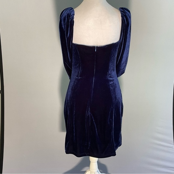 FASHIONNOVA, Sz M, Velveteen, Midnight Blue, BodyCon, Mini-Dress W Deep V Neck - Picture 16 of 16